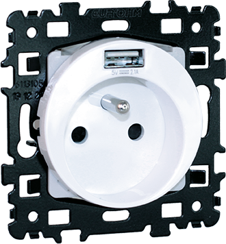 [EUR60256] PRISE COMBINEE 2P+T + USB A  SQUARE  EUROHM